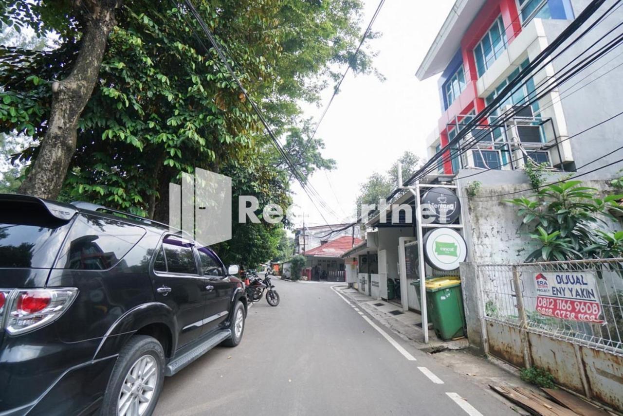 Eascot Hotel Mitra Reddoorz 雅加达 外观 照片