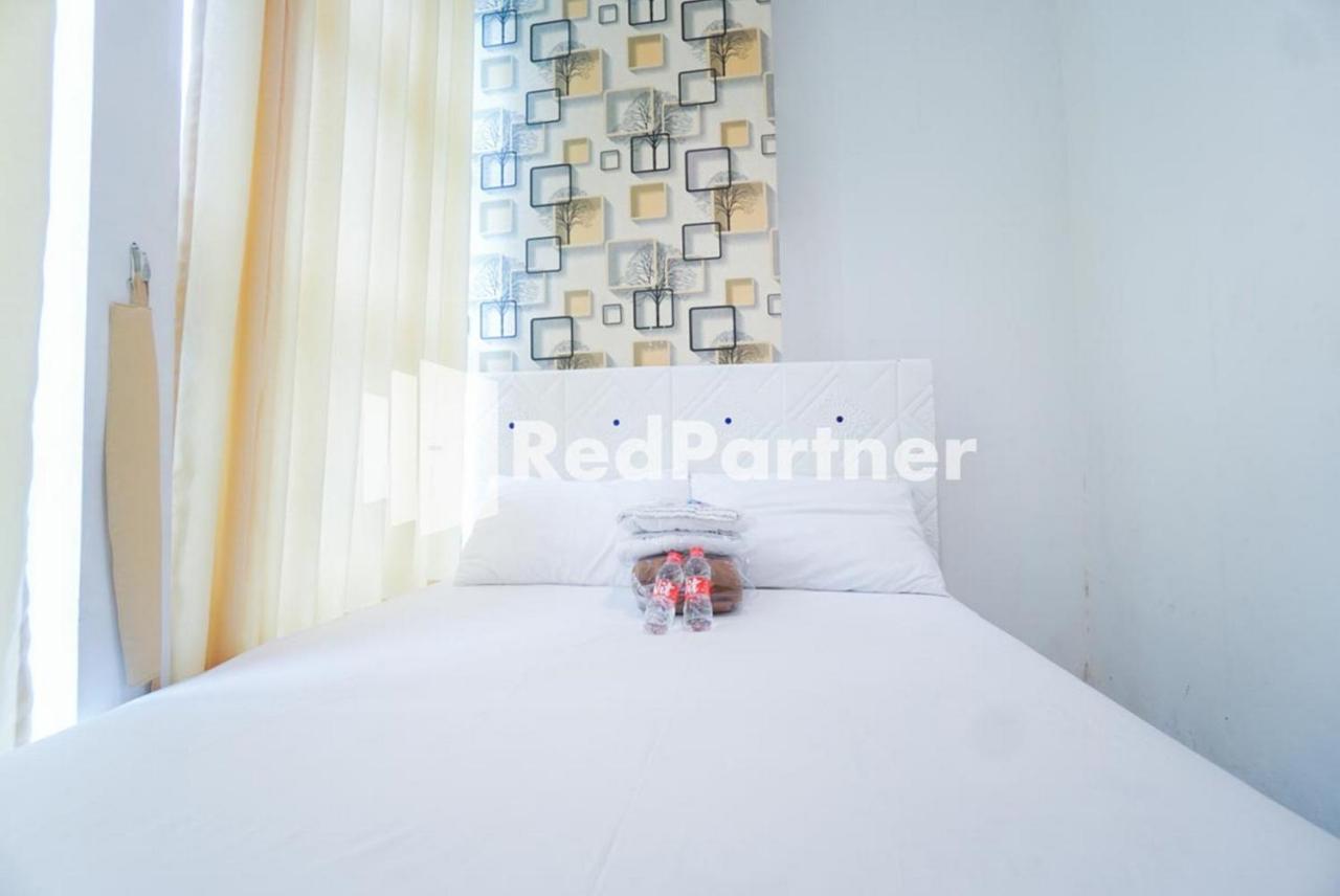 Eascot Hotel Mitra Reddoorz 雅加达 外观 照片